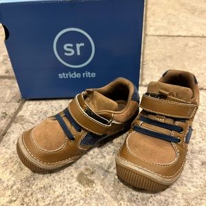 Stride Rite SRT Wes Truffle 9.5W (Toddler)